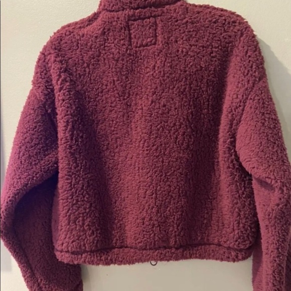 HOLLISTER Burgundy Teddy Pullover Sweater Small Junior’s  Womens - Picture 4 of 9